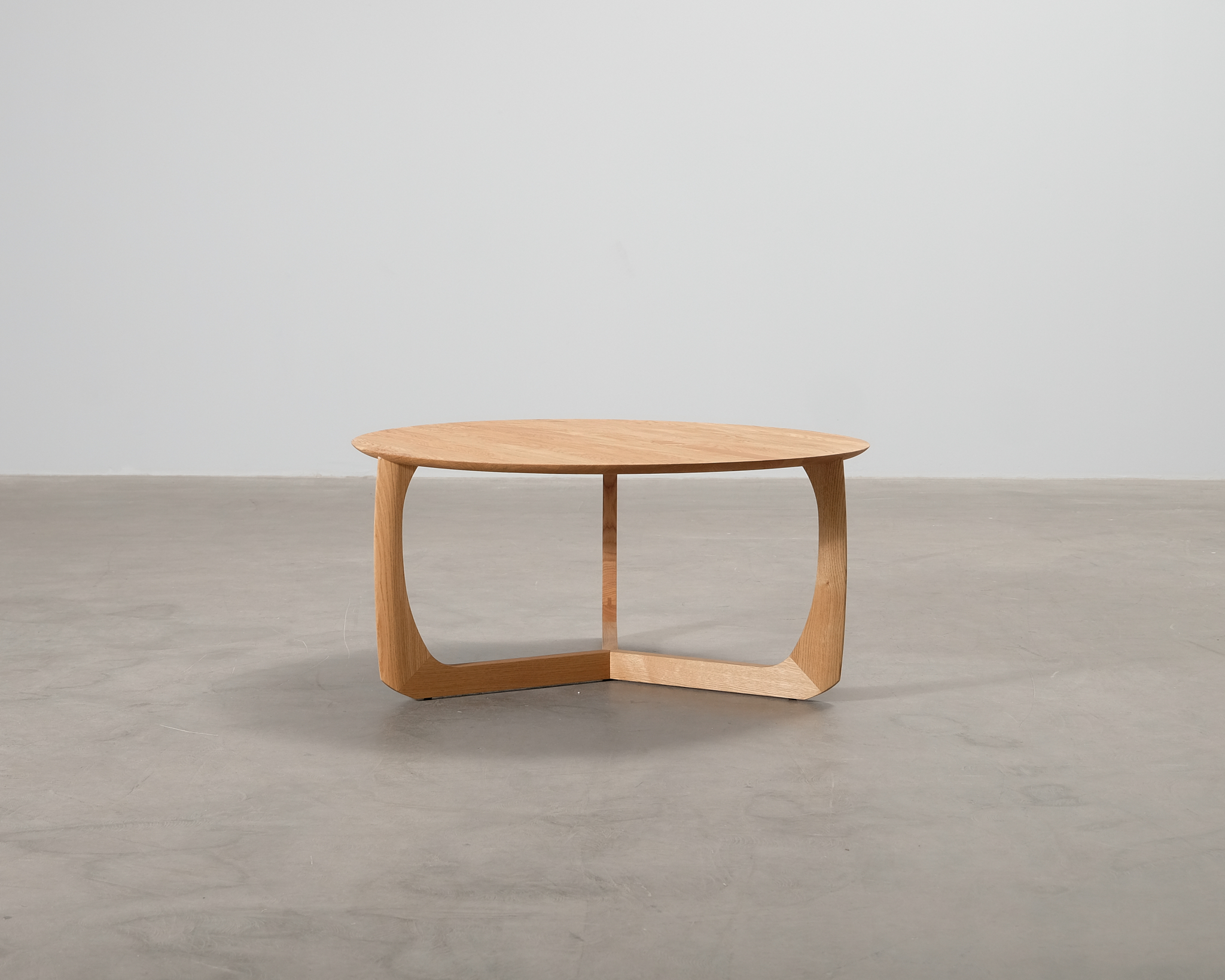 Møbel Copenhagen Lili soffbord ø 90 cm oljad ek