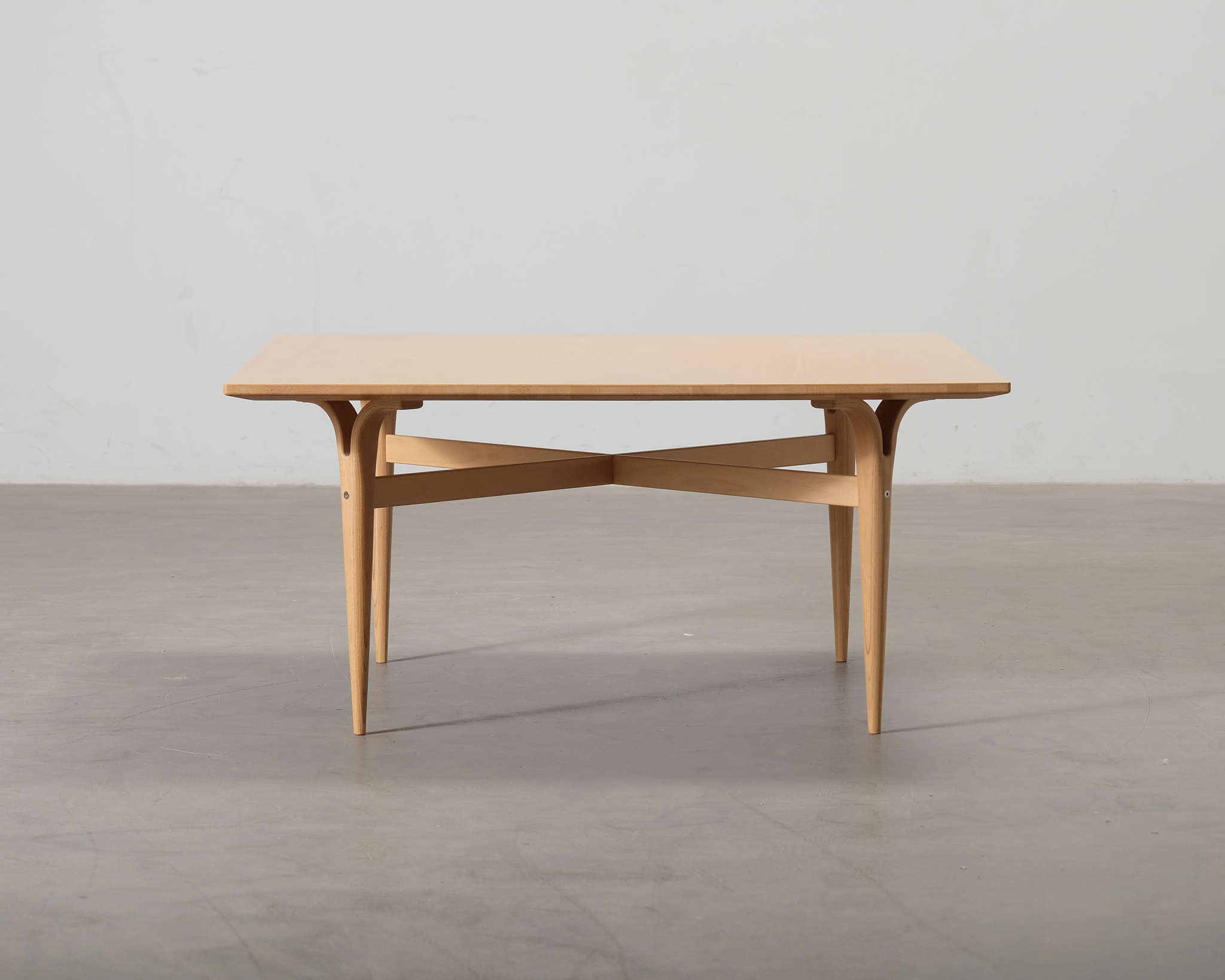 Bruno Mathsson International soffbord 110 x 100 cm