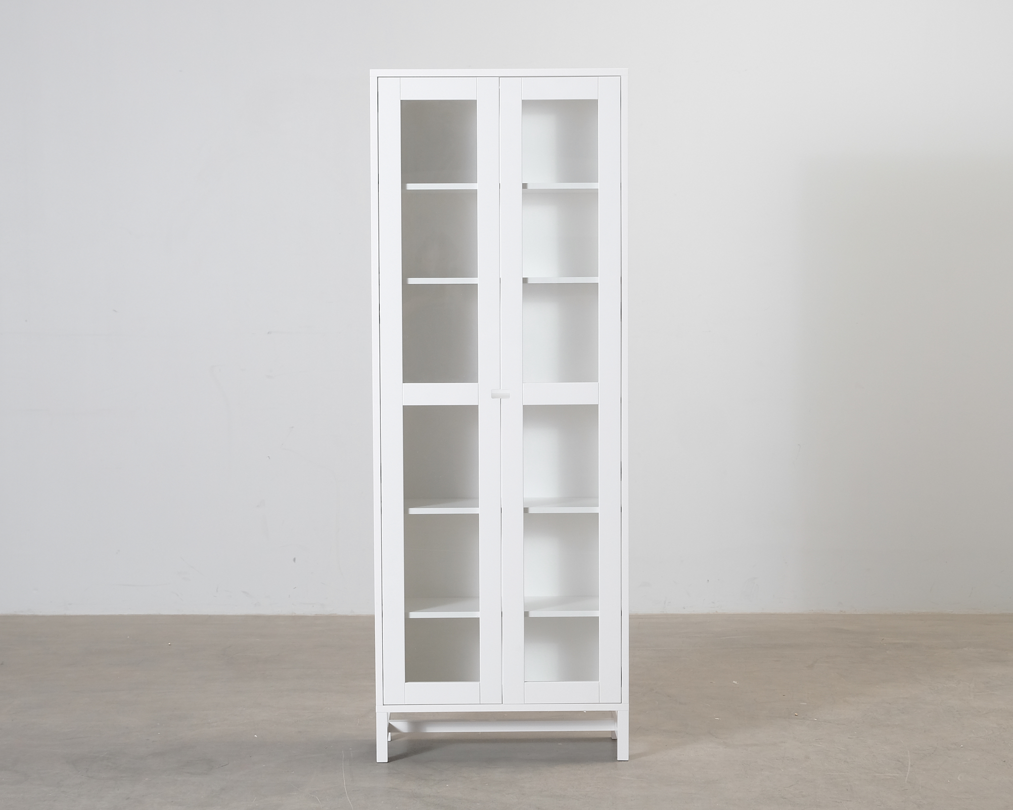 Mavis Falsterbo vitriini valkoinen