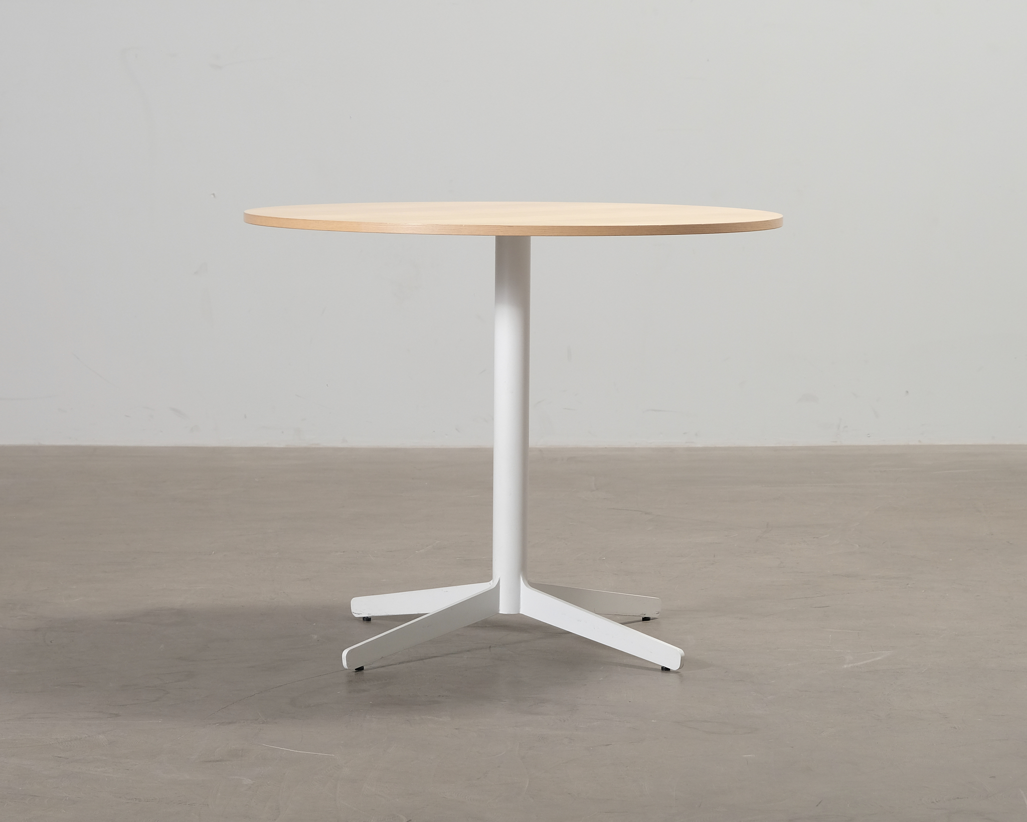 Edsbyn Feather bord ø 80 cm