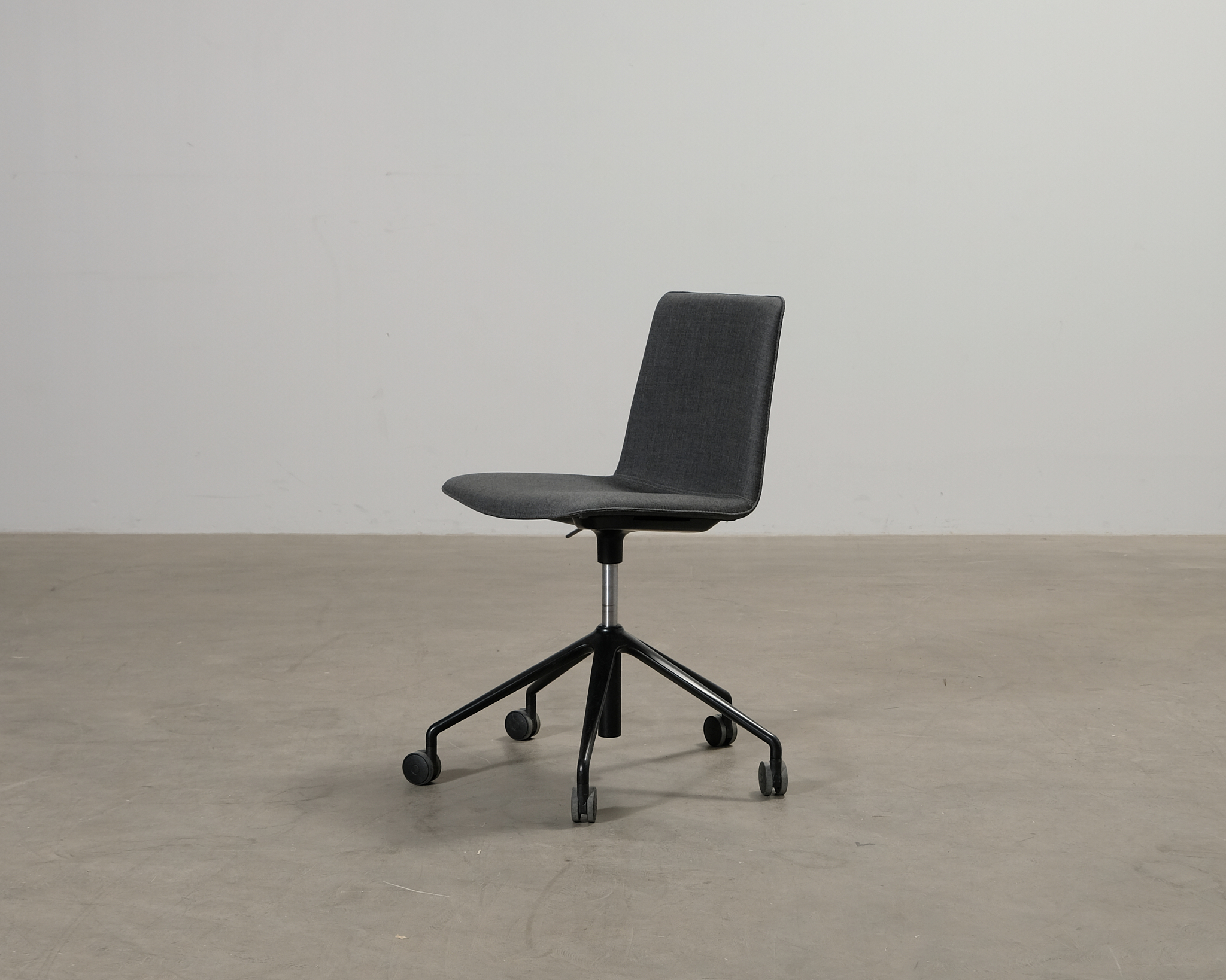 Andreu World Flex työtuoli harmaa