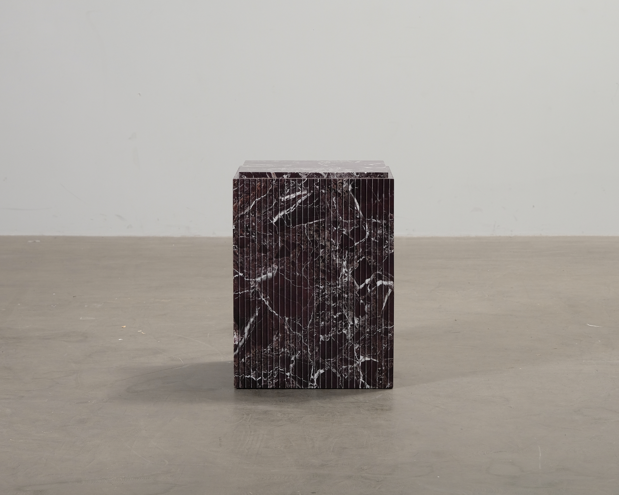 Ruth & Joanna Block sidobord marmor