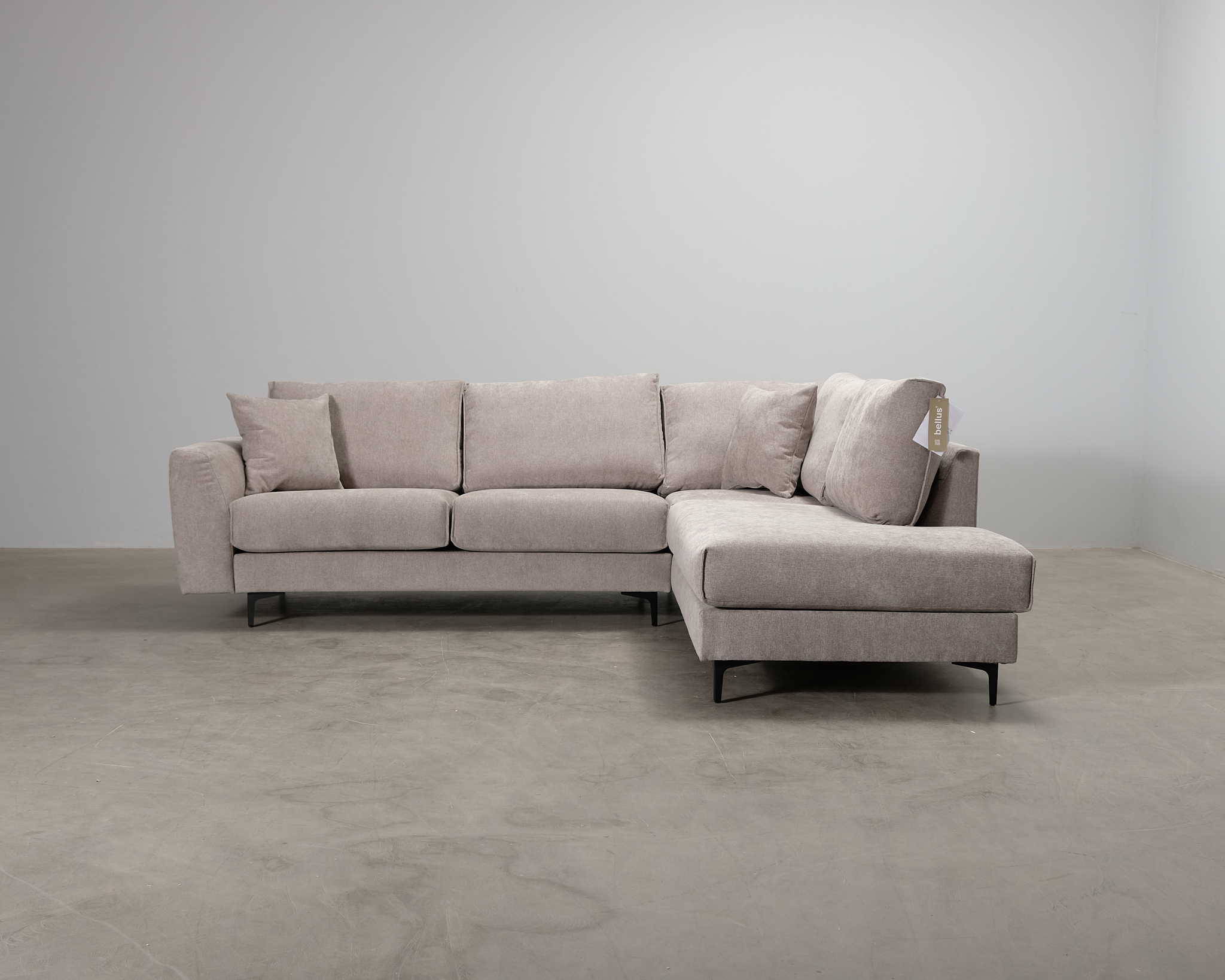 Bellus Adele 4-sits divansoffa gr&aring;beige