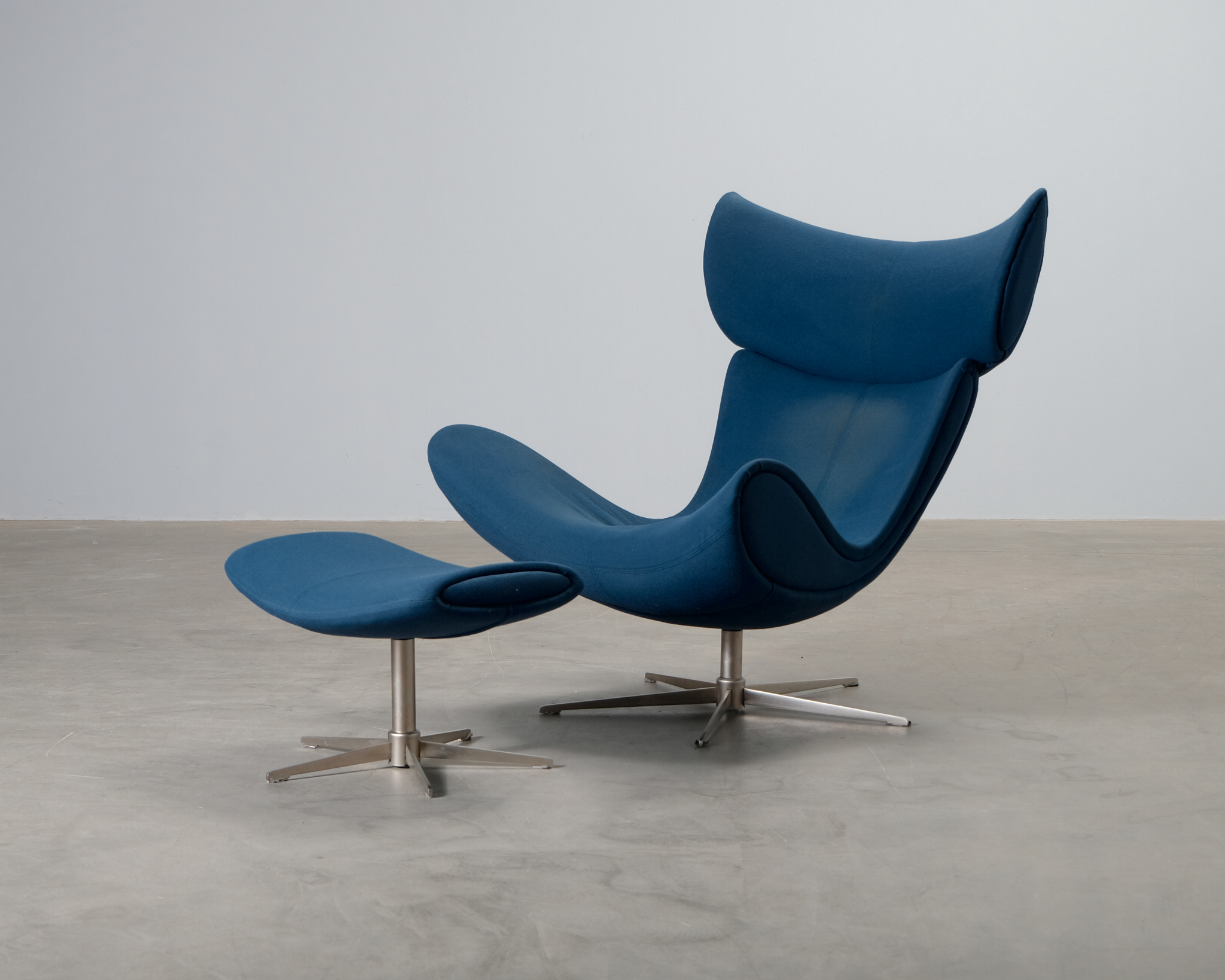 BoConcept Imola f&aring;t&ouml;lj med fotpall bl&aring;