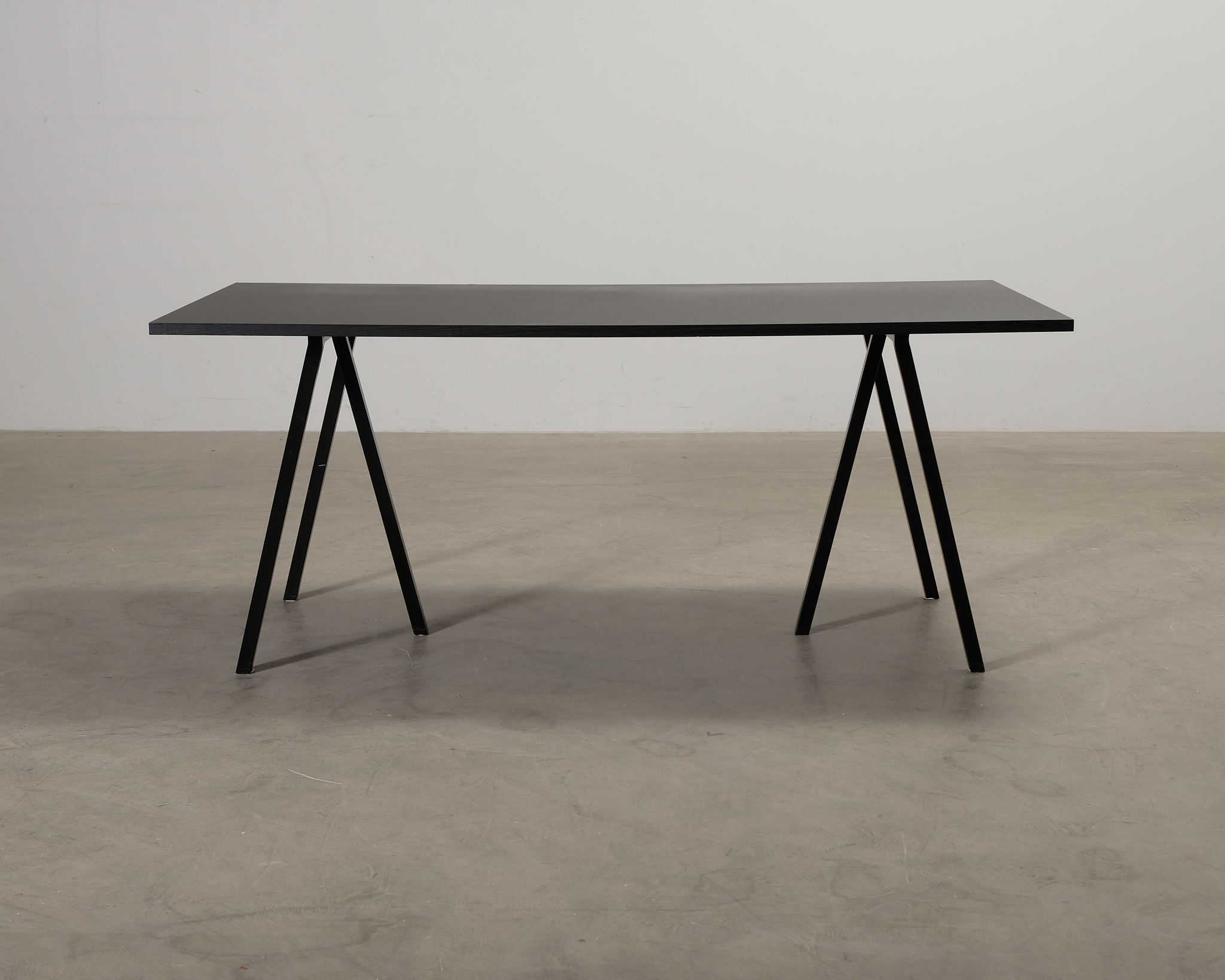 Hay Loop Stand bord svart