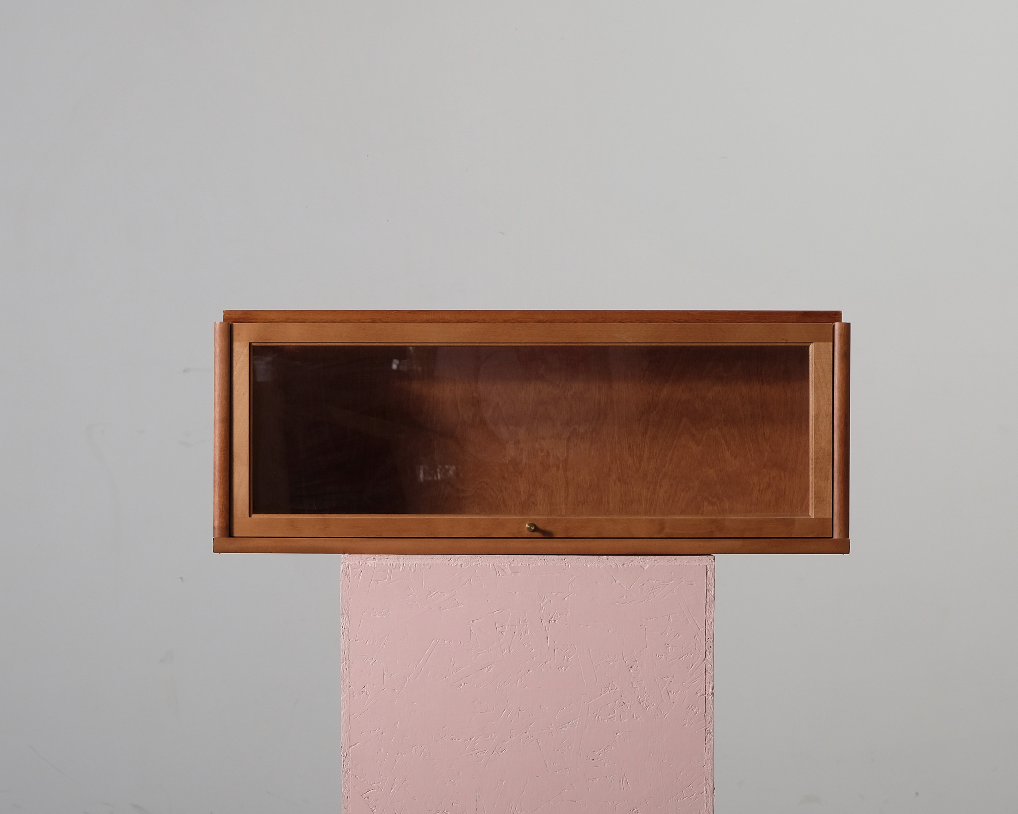 Boknäs vitrinskåp med glasdörr S31