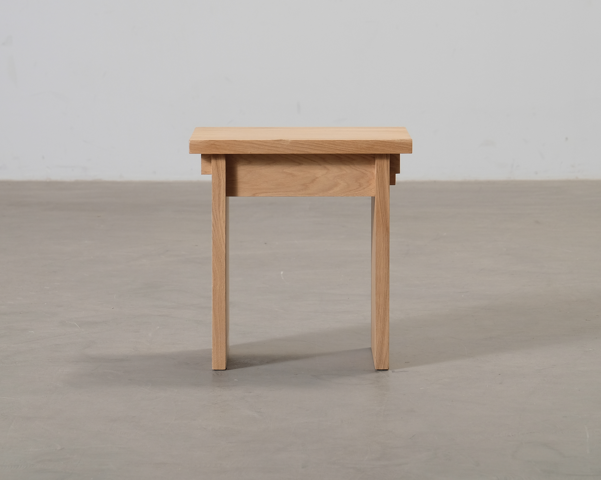 Kristina Dam Studio Artisan pall ek