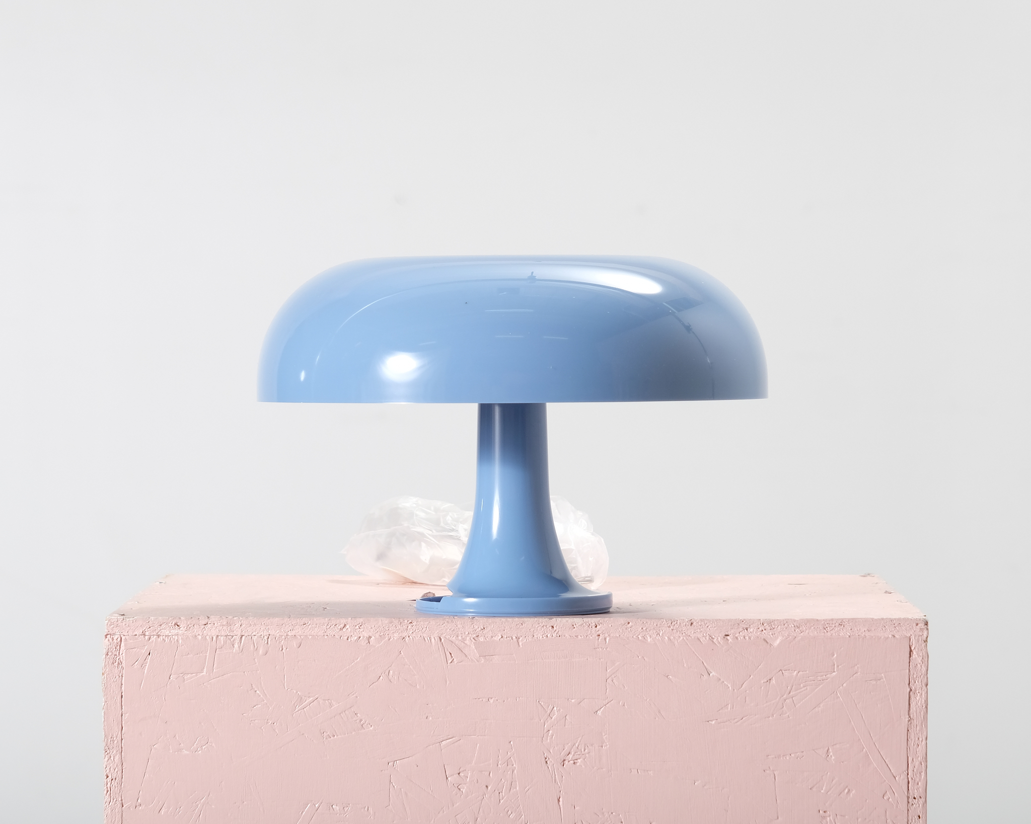 Artemide Nessino bordslampa Dove Blue