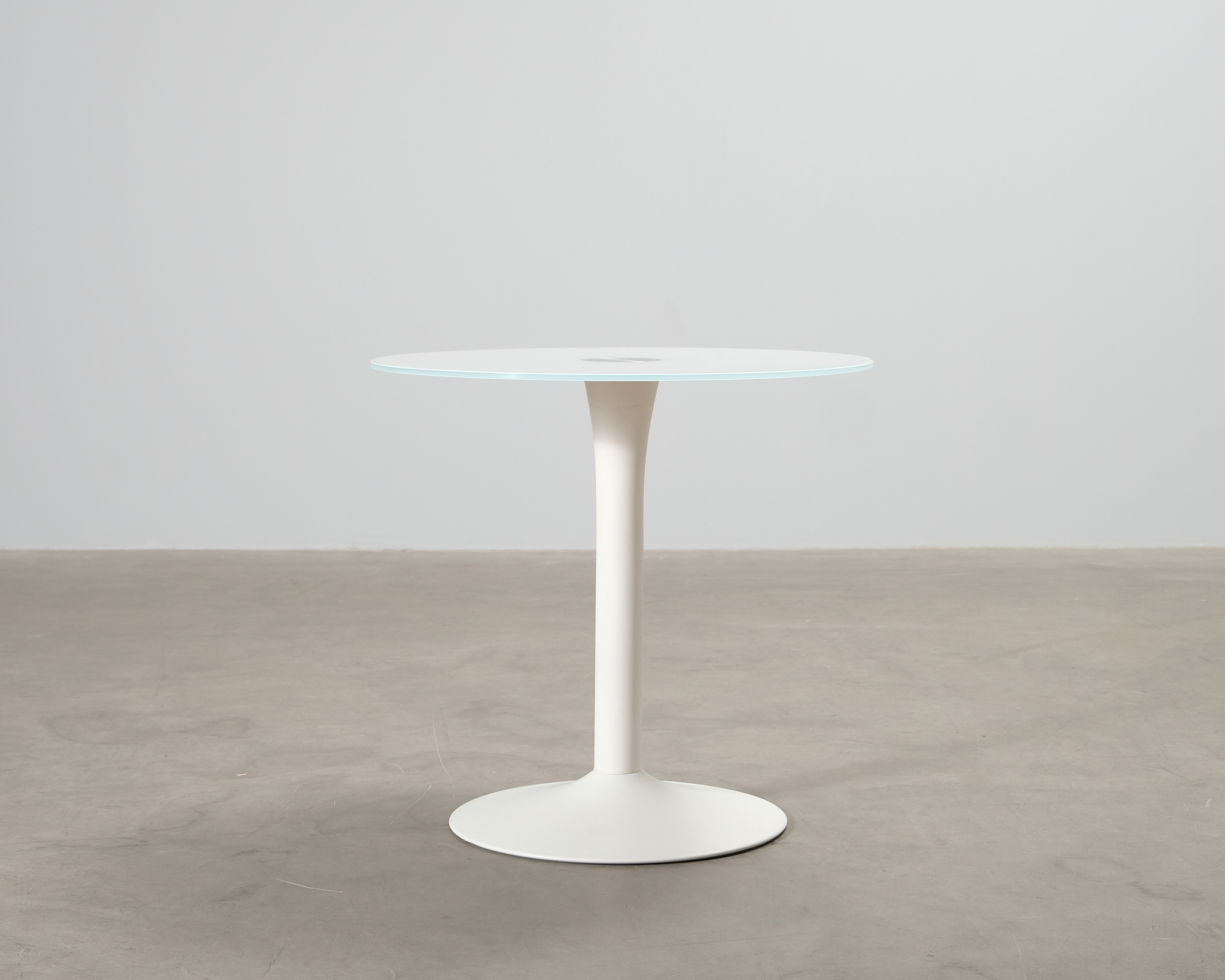 BoConcept New York pöytä ø 80 cm vit