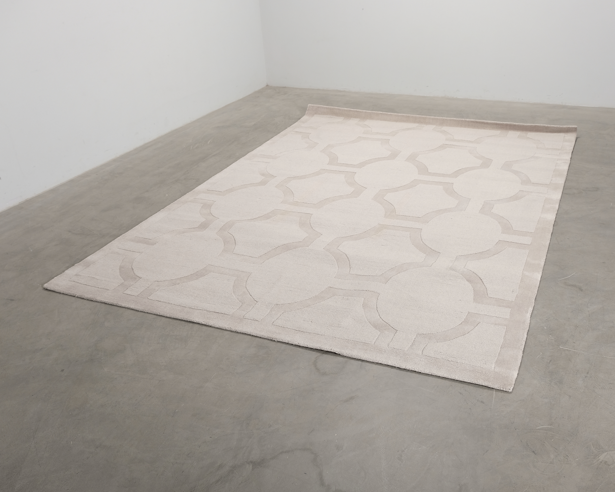 Layered Ovals ullmatta 250 x 350 cm