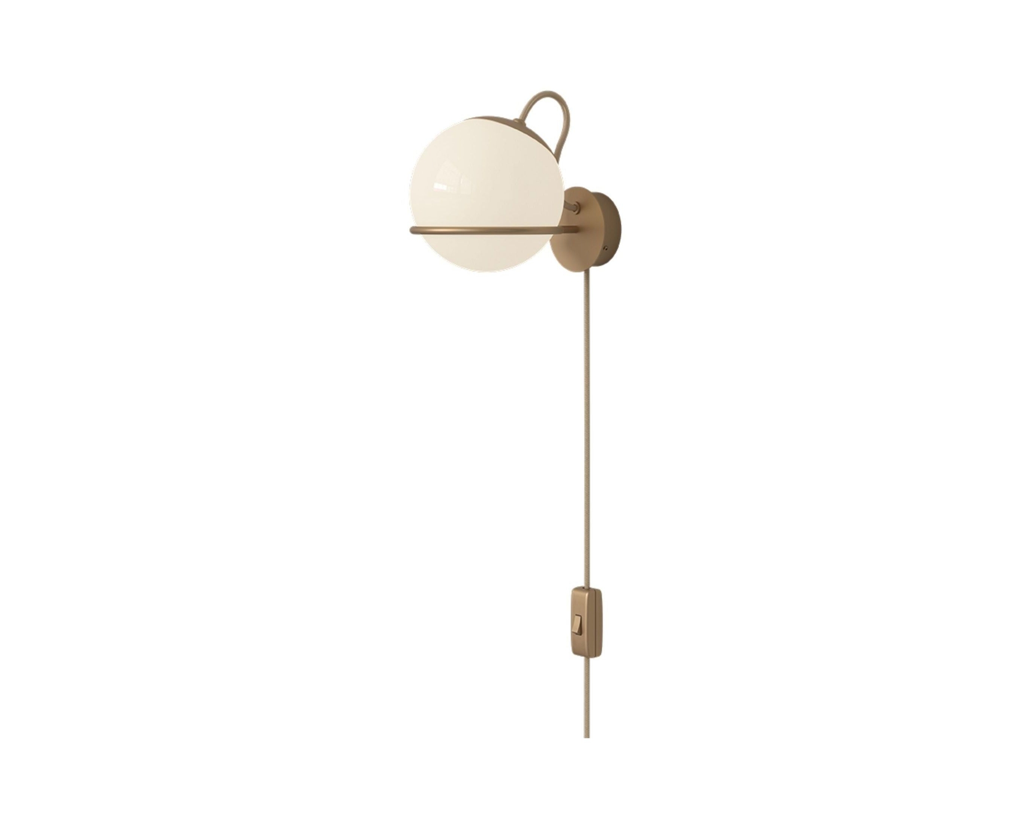 Astep Model 237/1 v&auml;gglampa &oslash; 14 cm champagne