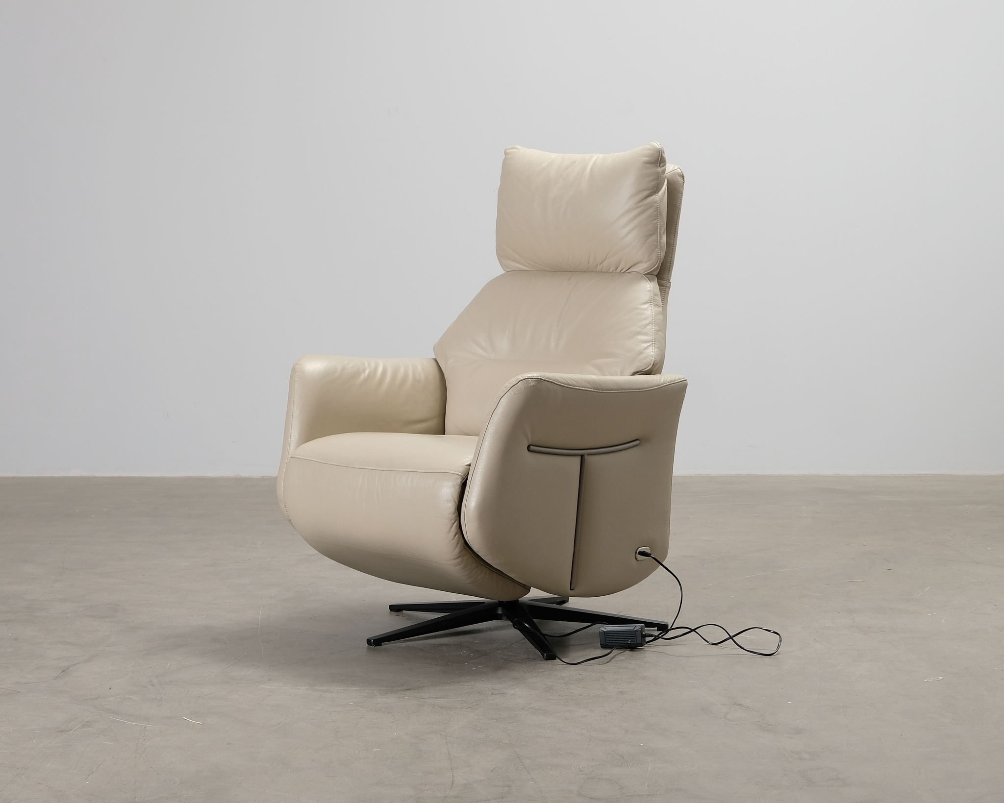 Masku Lorenzo reclinerf&aring;t&ouml;lj beige