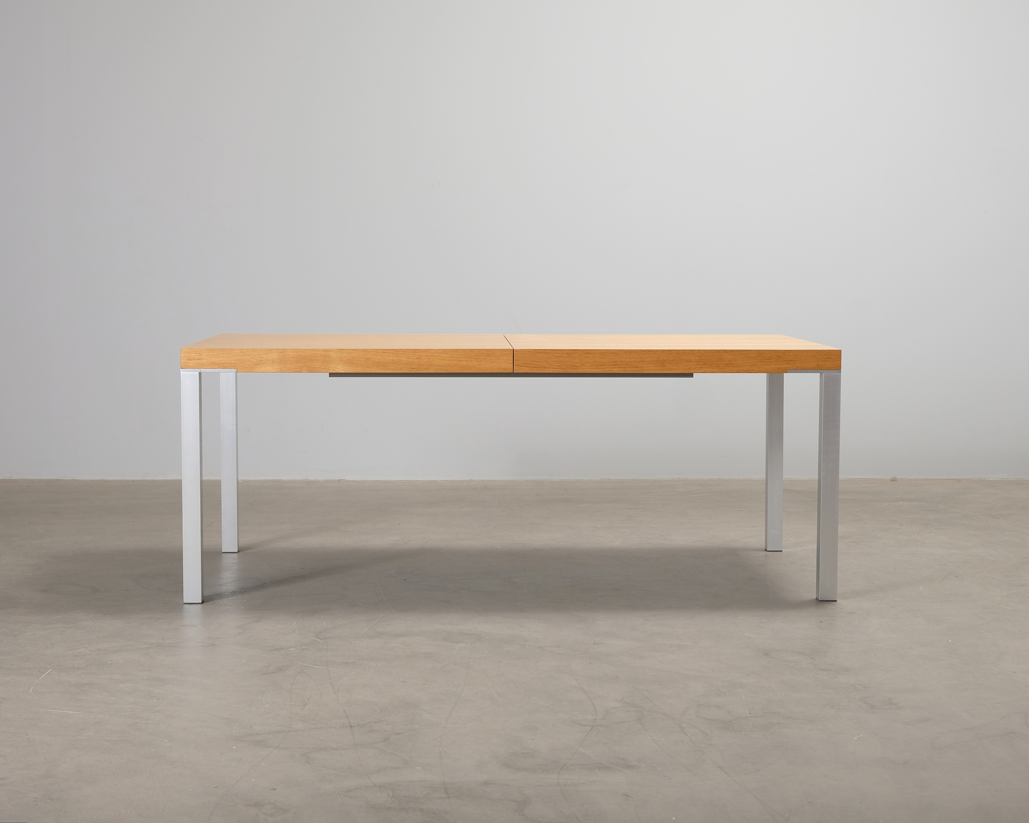 Utdragbar matbord 190&ndash;240 cm