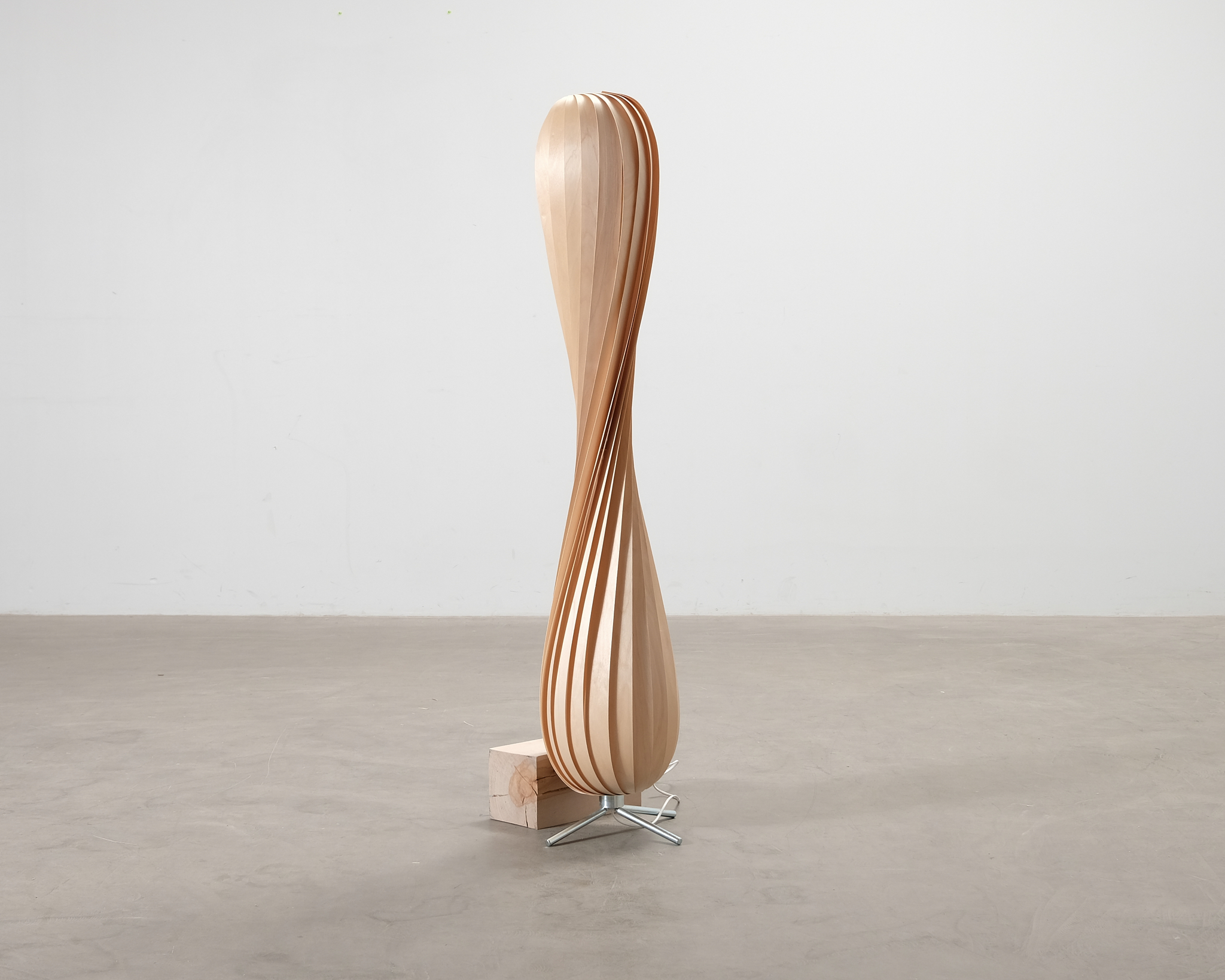 Tom Rossau TR7 golvlampa Natural