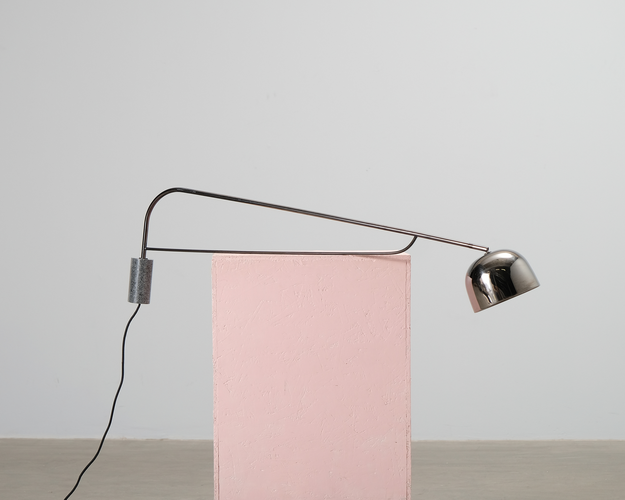 Normann Copenhagen Grant L111 v&auml;gglampa krom