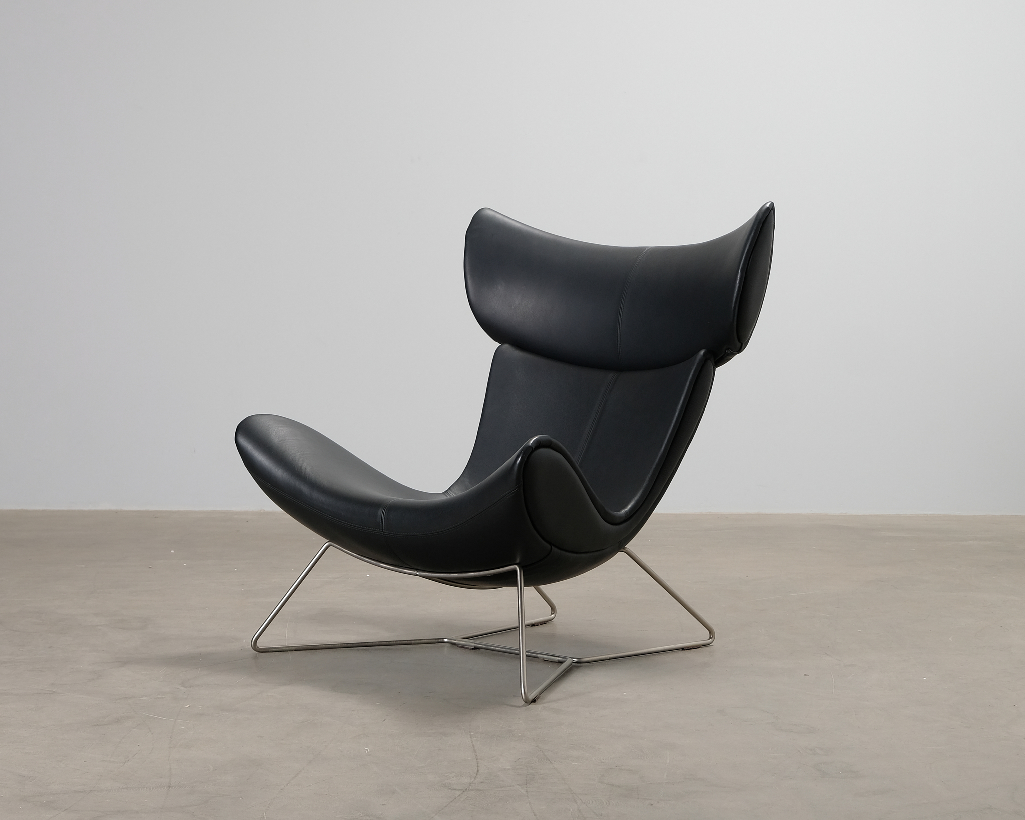 BoConcept Imola l&auml;derf&aring;t&ouml;lj svart