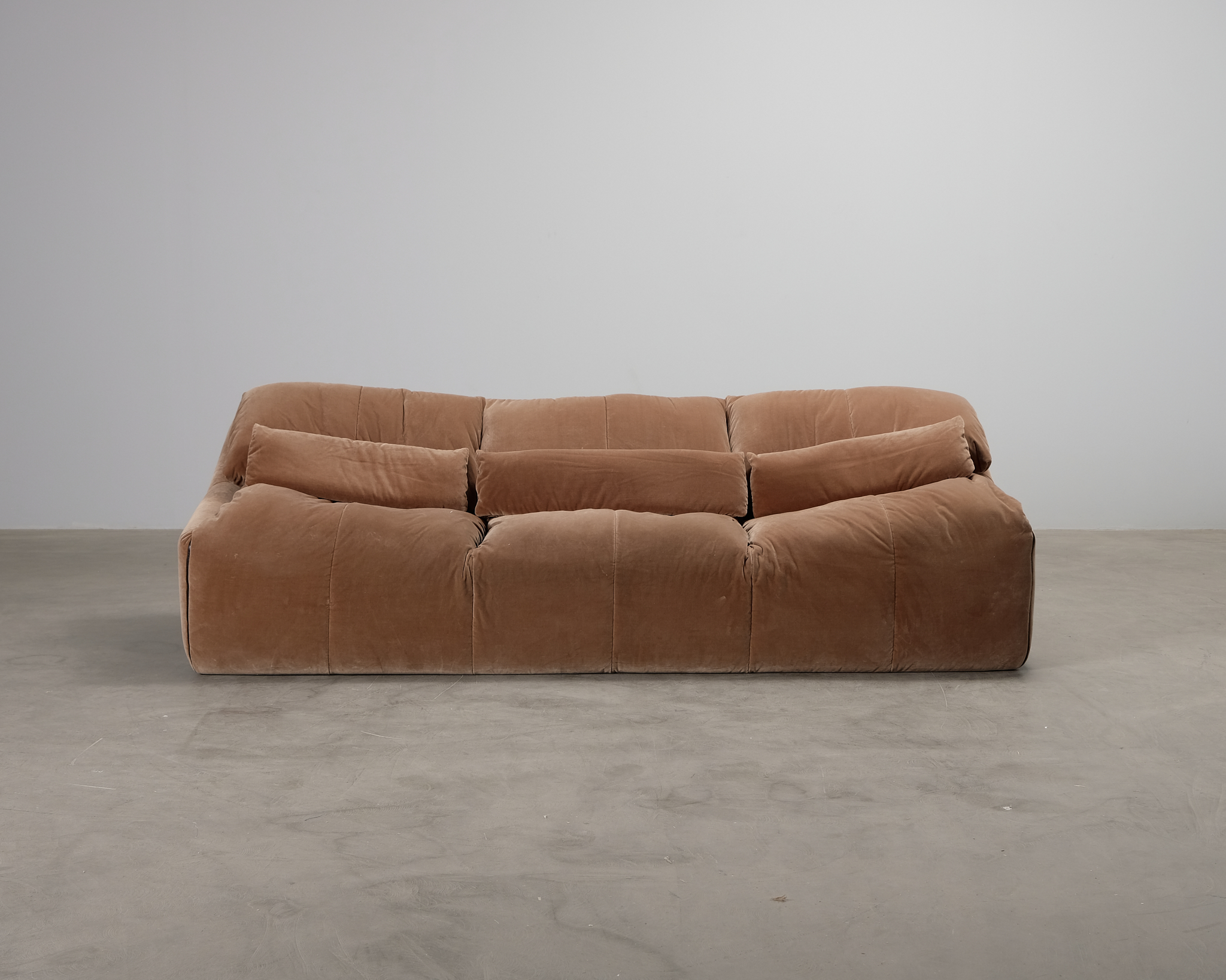 Ligne Roset Plumy 3-sits soffa brun