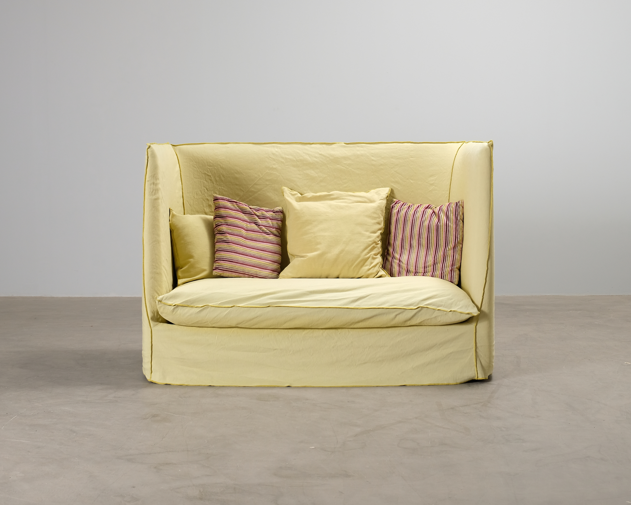 Gervasoni Ghost 18 2-sits soffa gr&ouml;n
