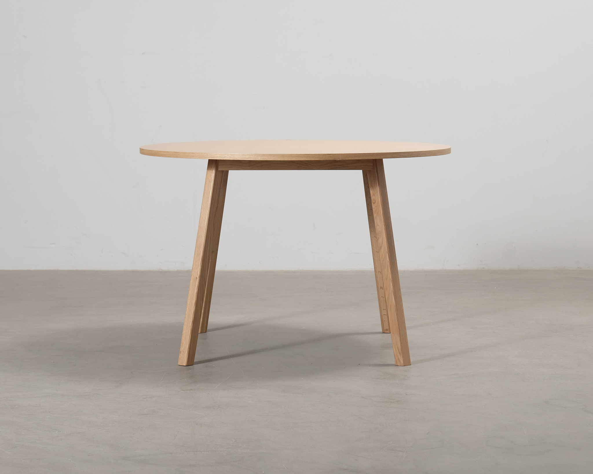 H&uuml;bsch Ground bord &oslash; 115 cm ek