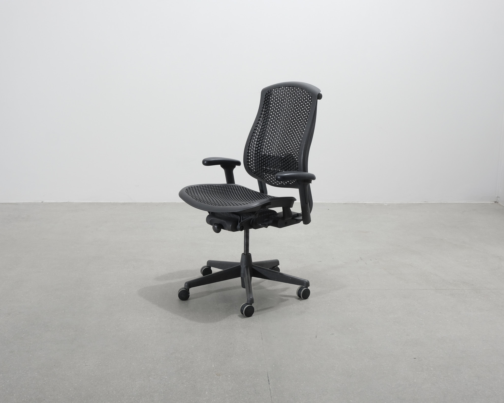 Herman Miller Celle arbetsstol svart