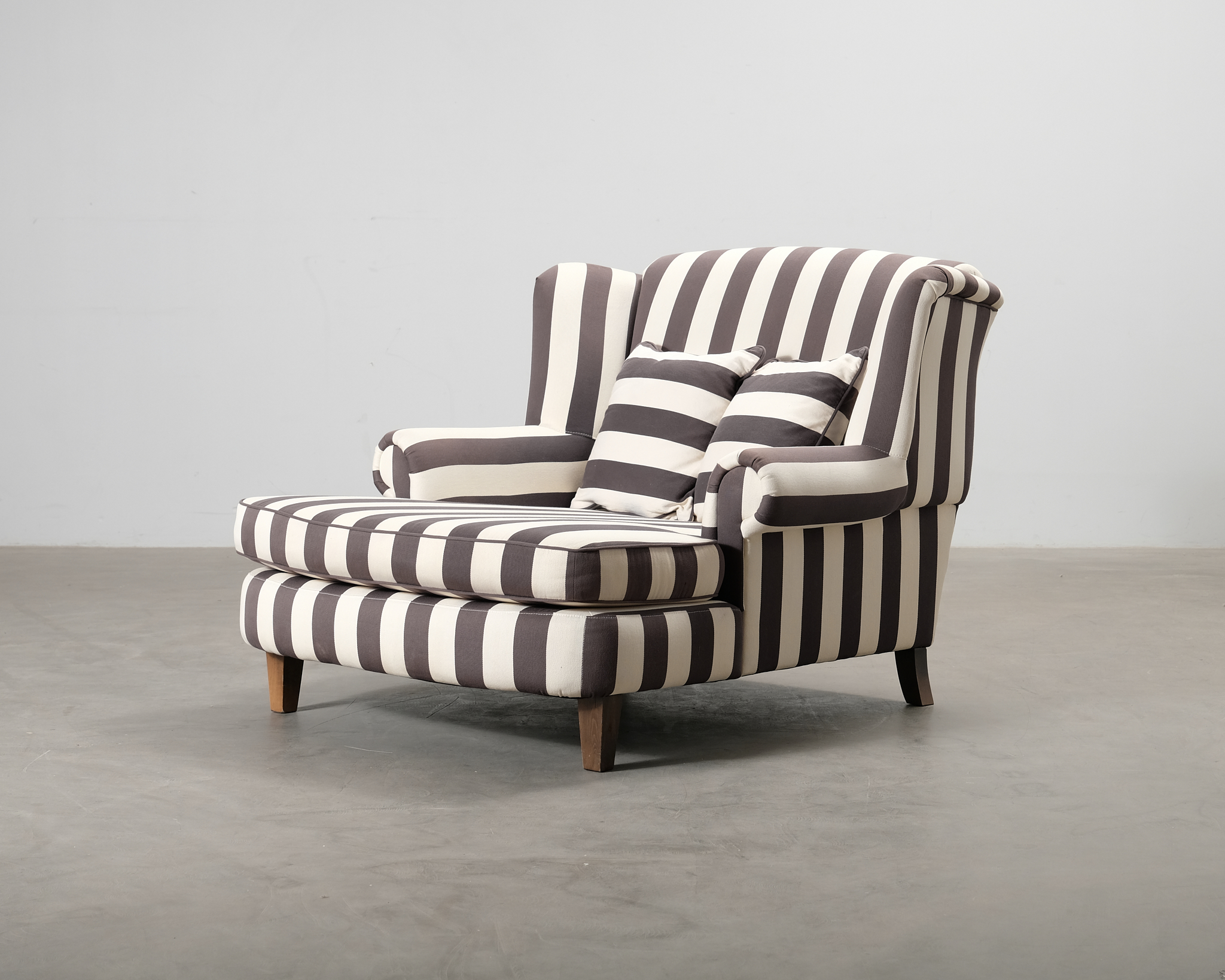 BQ of Sweden Love Seat armchair