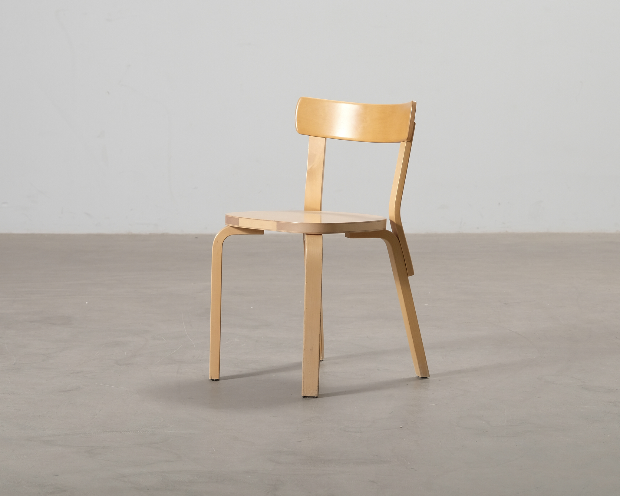 Artek 69 stol i bj&ouml;rk
