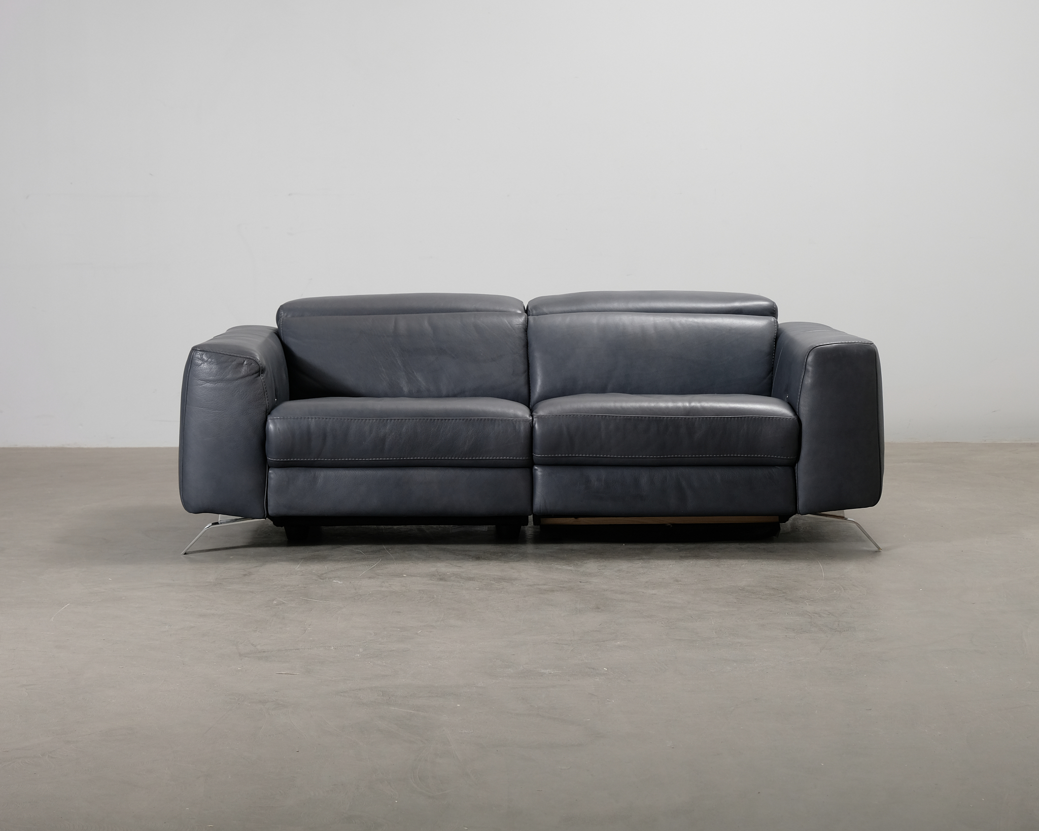 Natuzzi 2-sits skinnsoffa