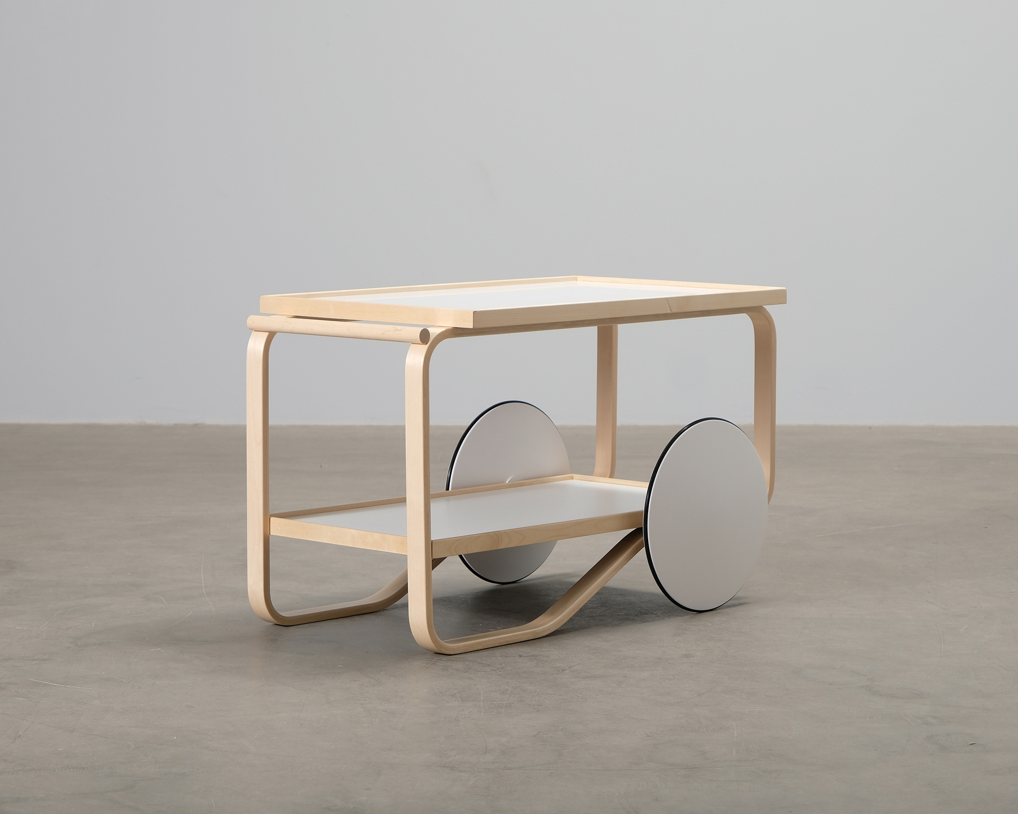 Artek 901 serveringsvagn björk / vit laminat