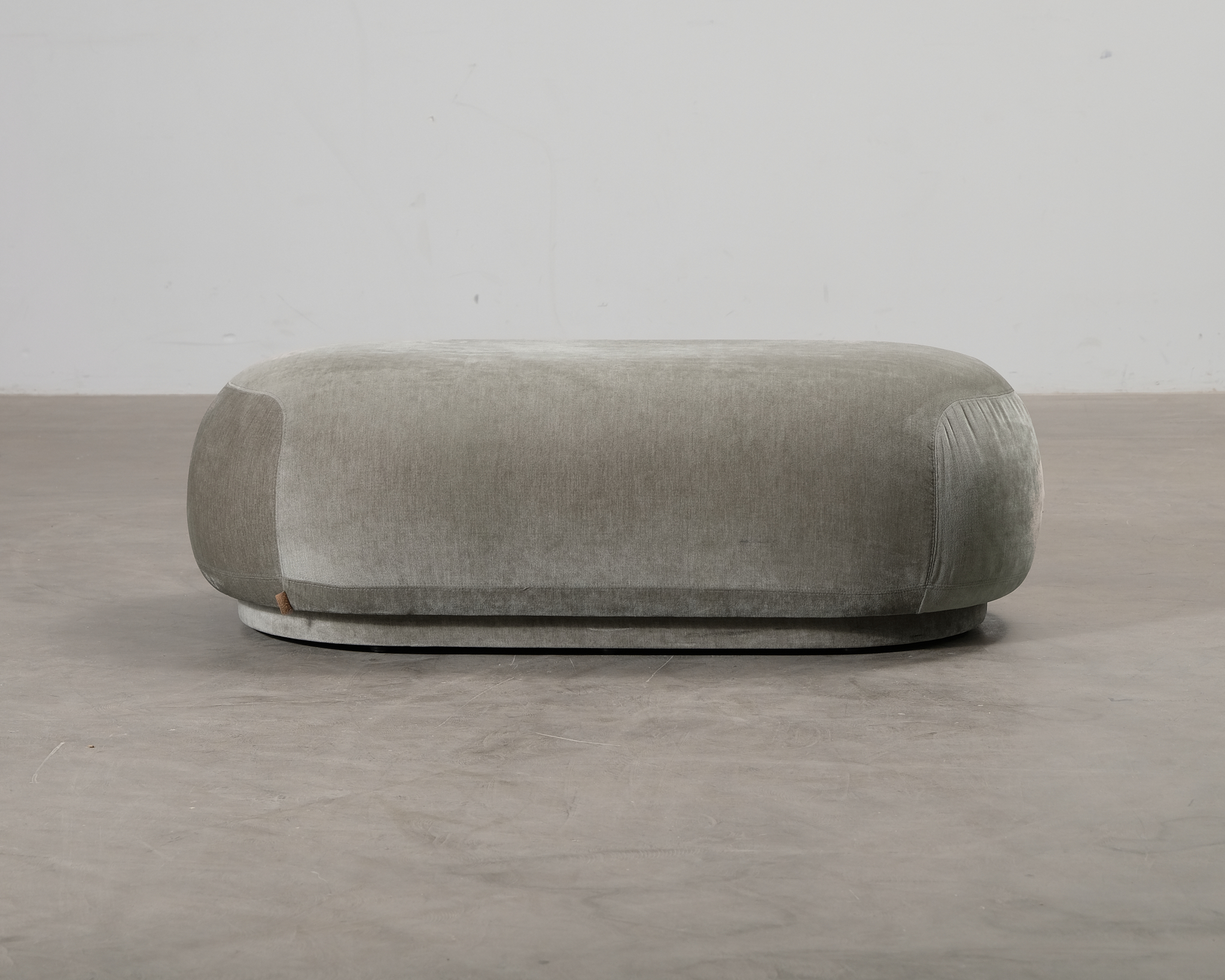 Ferm Living Rico puff ljusgr&ouml;n