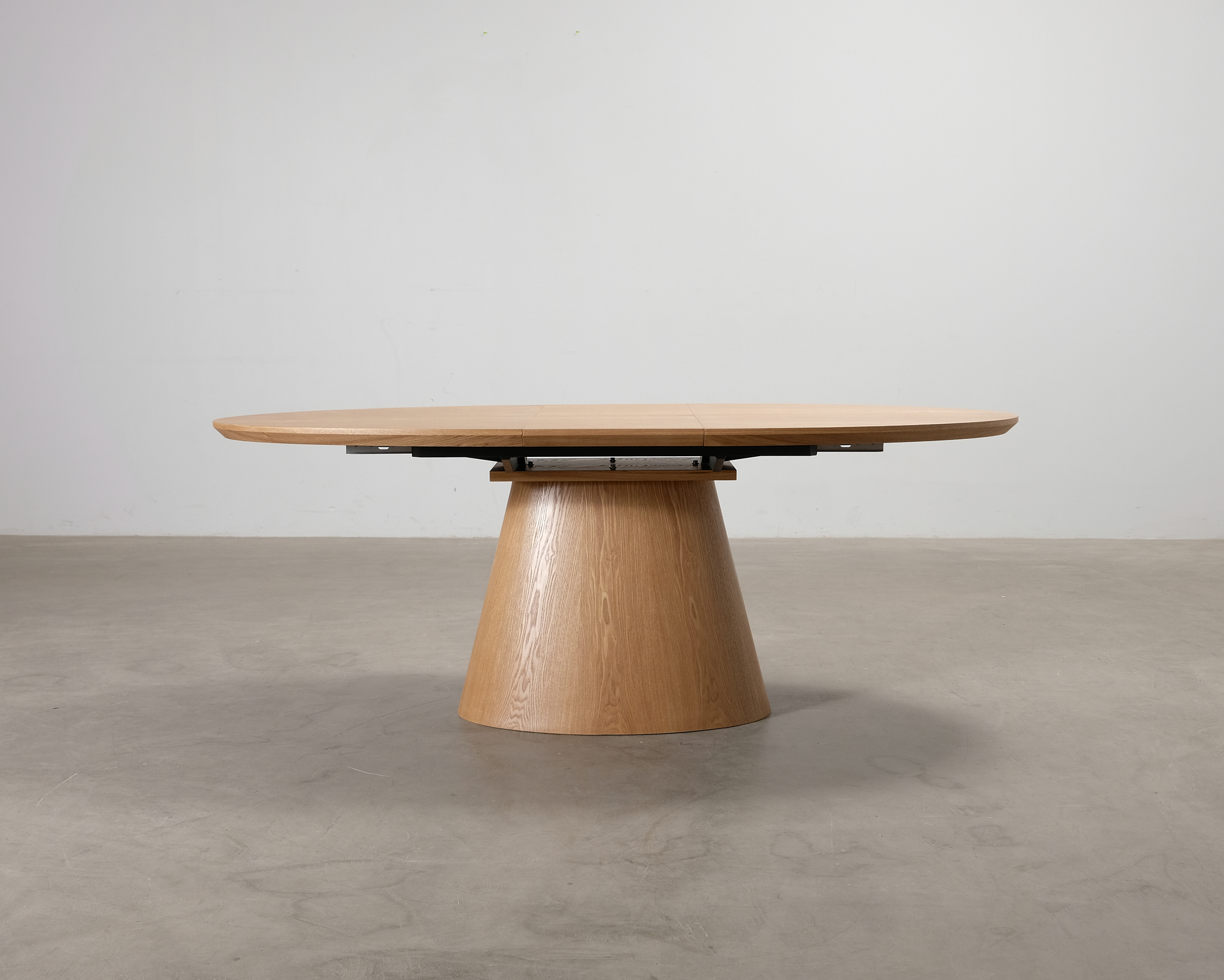 Cosmopolitan Design Max utdragbart matbord