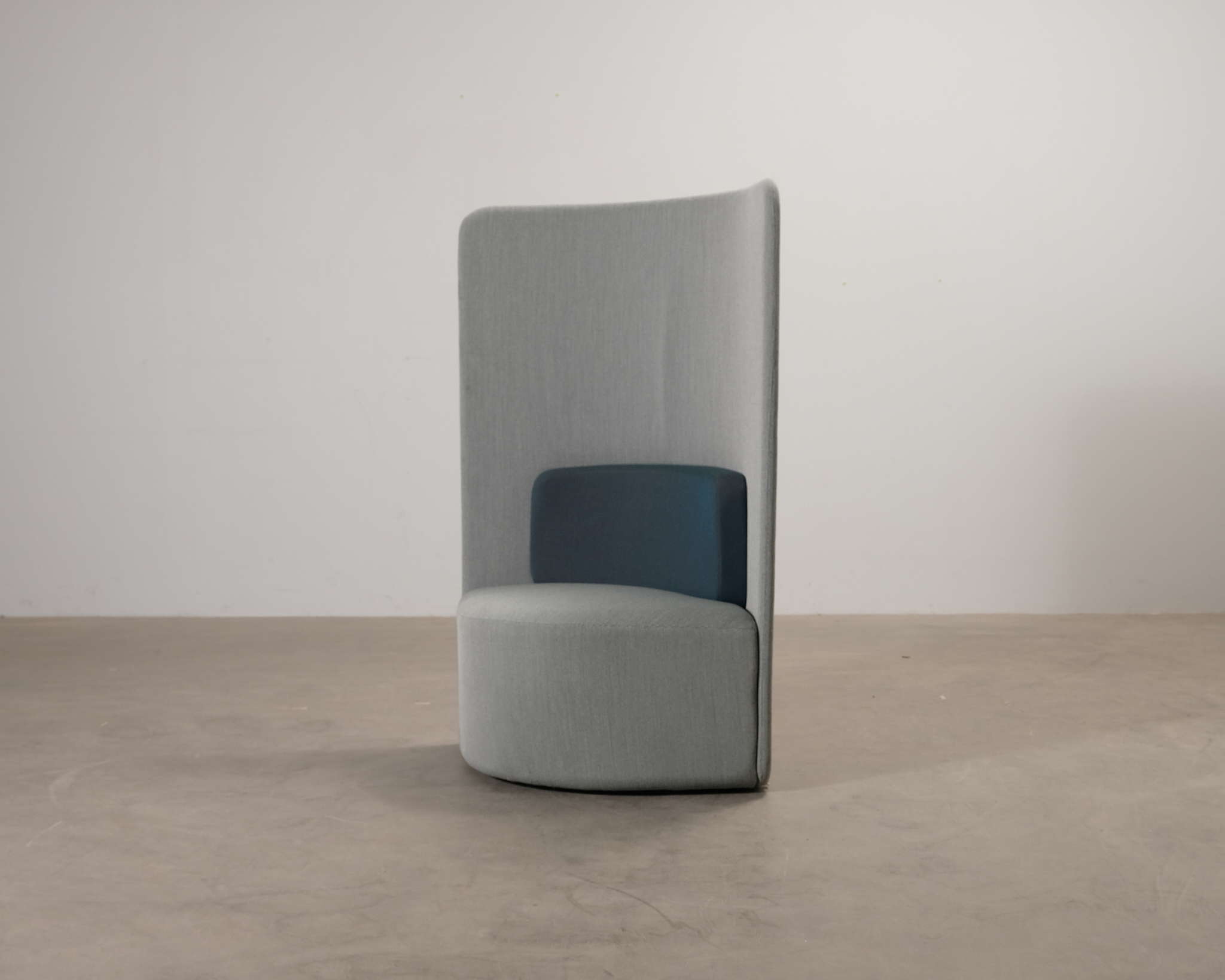 Boss Design Shuffle tuoli sermillä