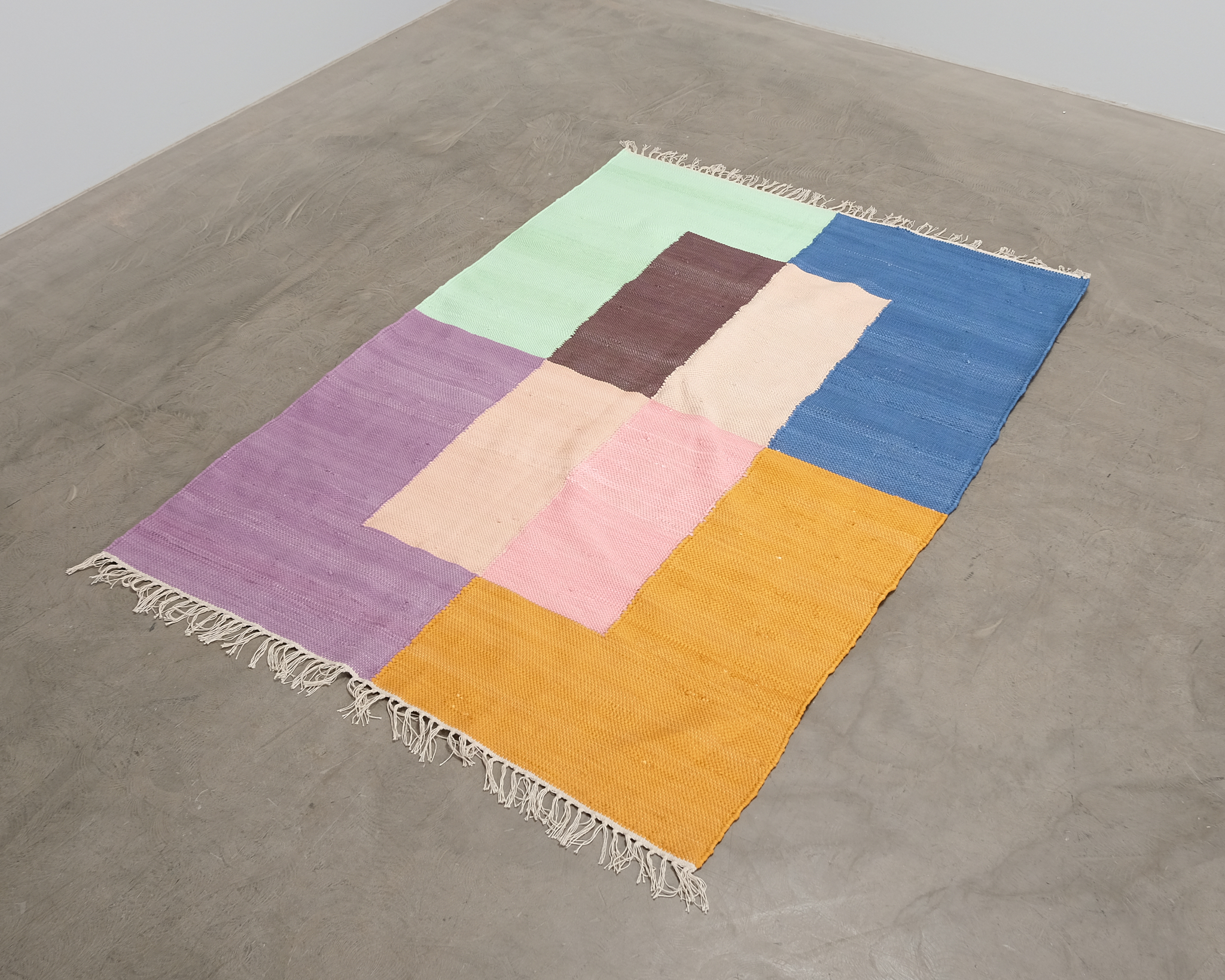 Rugvista matta 140 x 210 cm flerf&auml;rgad