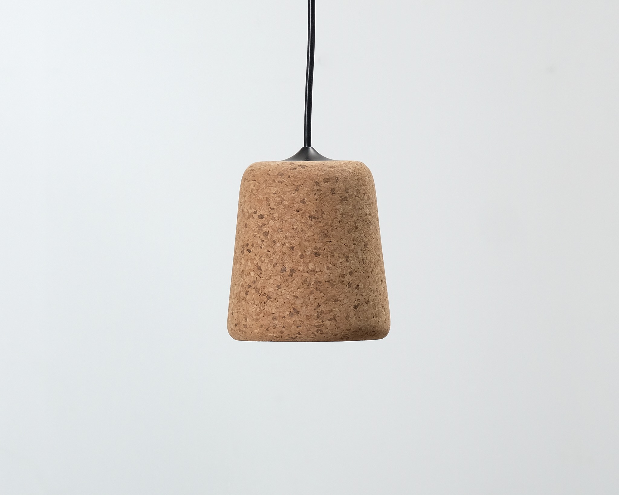 New Works Material pendellampa kork