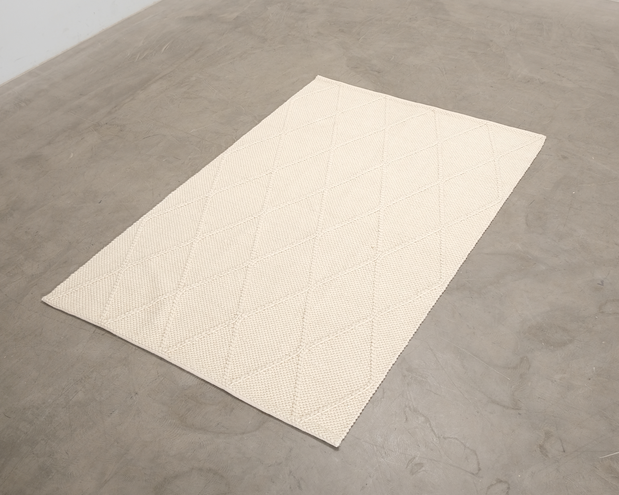 Rugvista Bubbles matta 140 x 200 cm vit / naturvit
